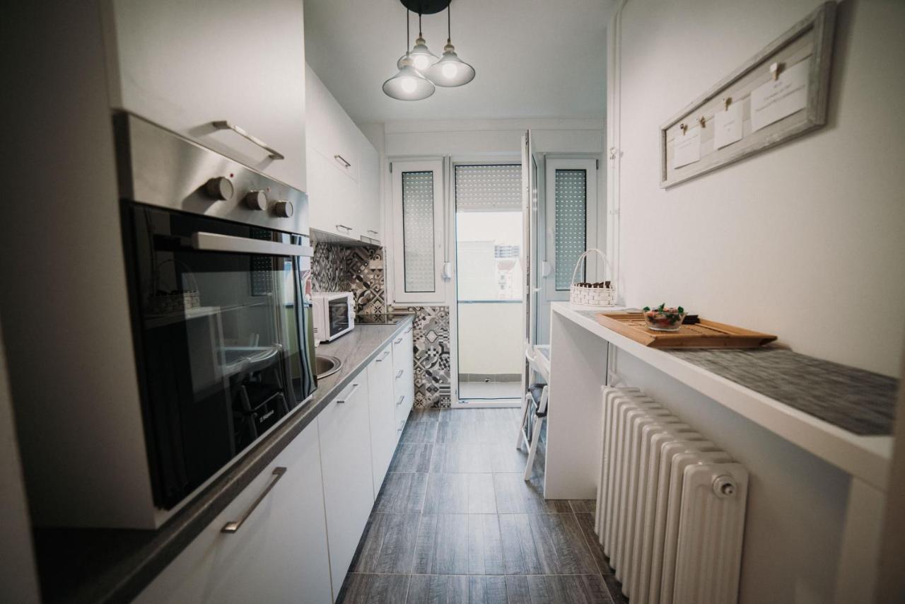 Modern Apartment 诺威萨 外观 照片