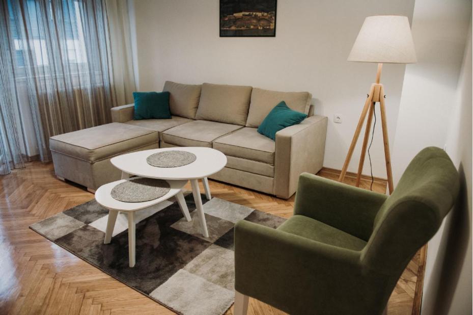 Modern Apartment 诺威萨 外观 照片